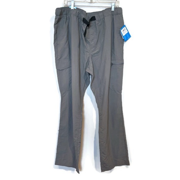 Columbia Omni shade Men's Cargo Pants in Gray - Picture 1 of 8